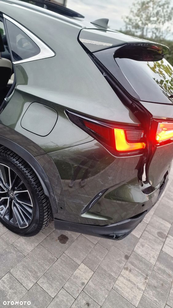 Lexus NX 350h Omotenashi AWD - 39