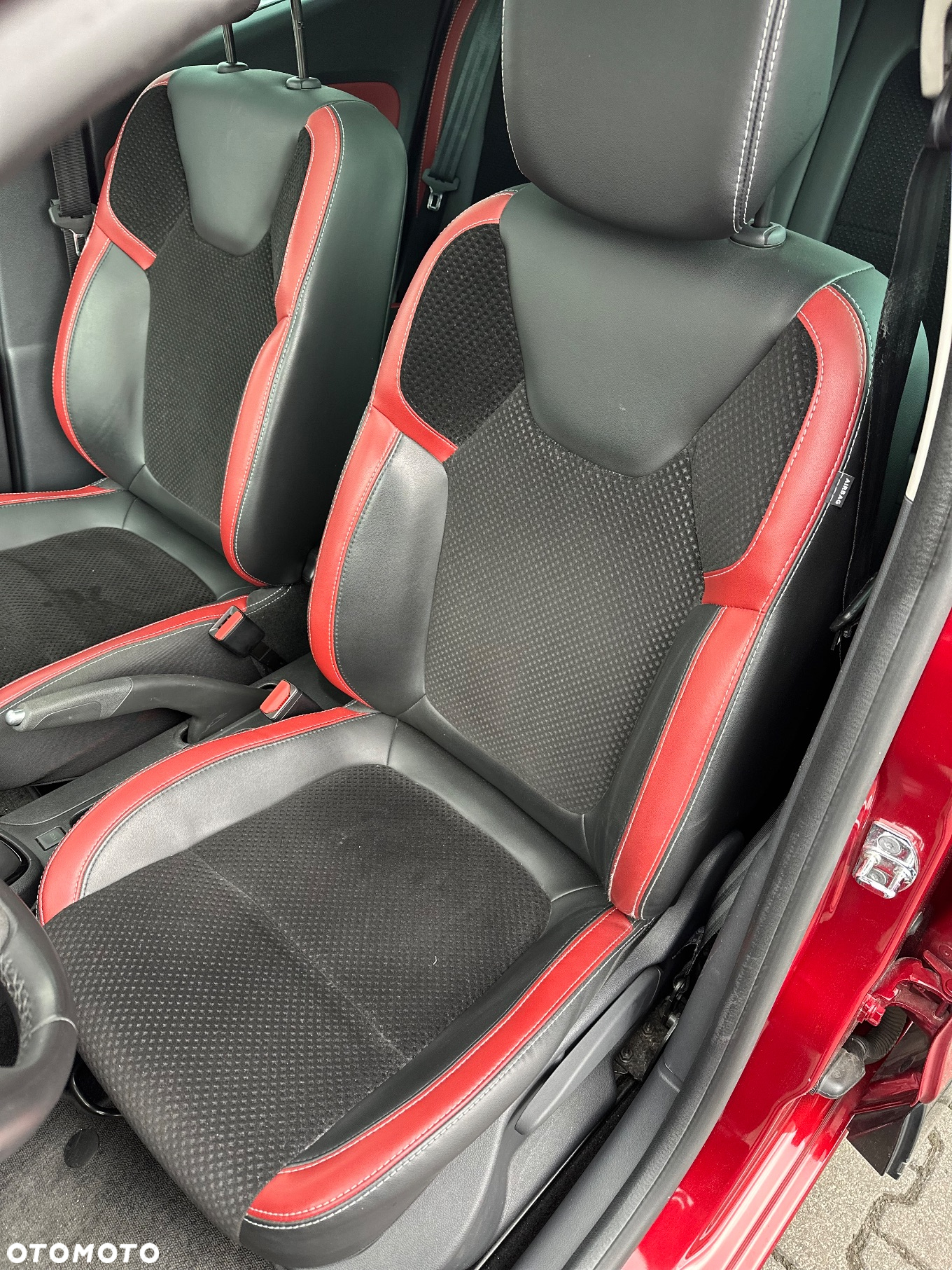 Renault Clio ENERGY TCe 120 INTENS - 14