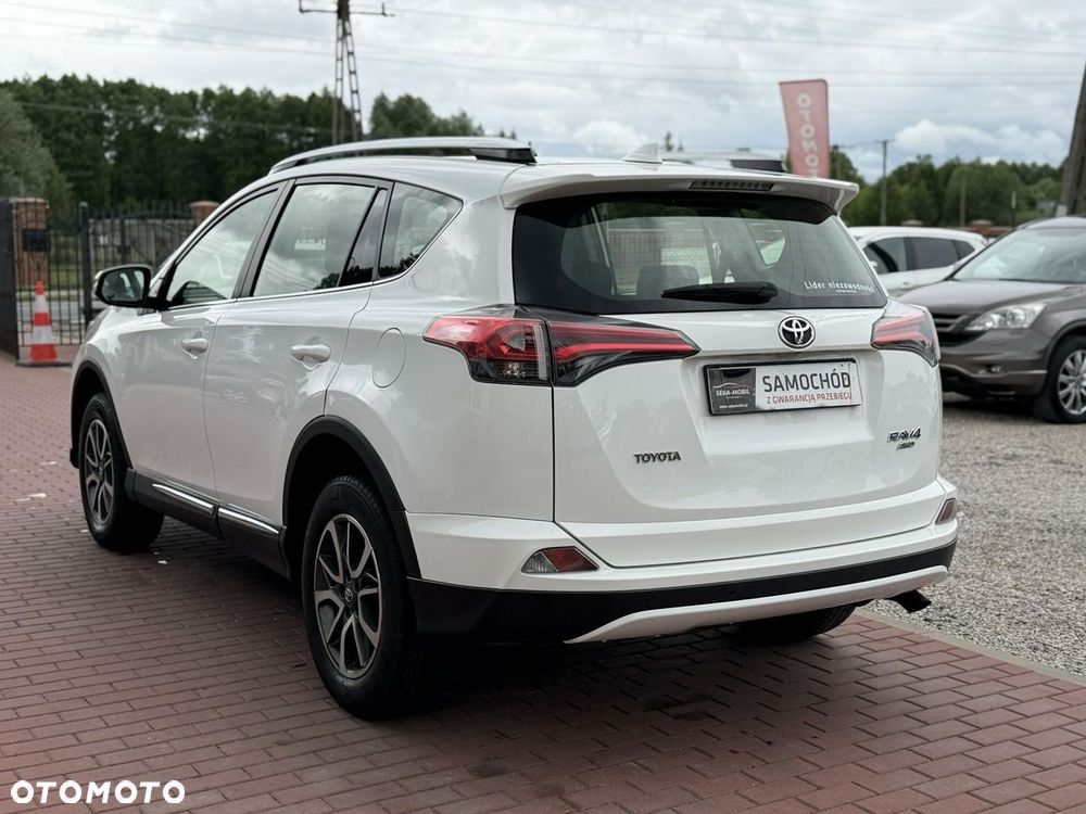 Toyota RAV4 - 11