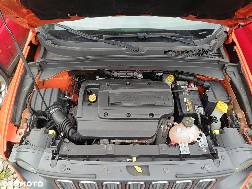Jeep Renegade - 10