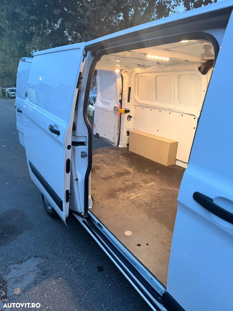 Ford Transit Custom - 8