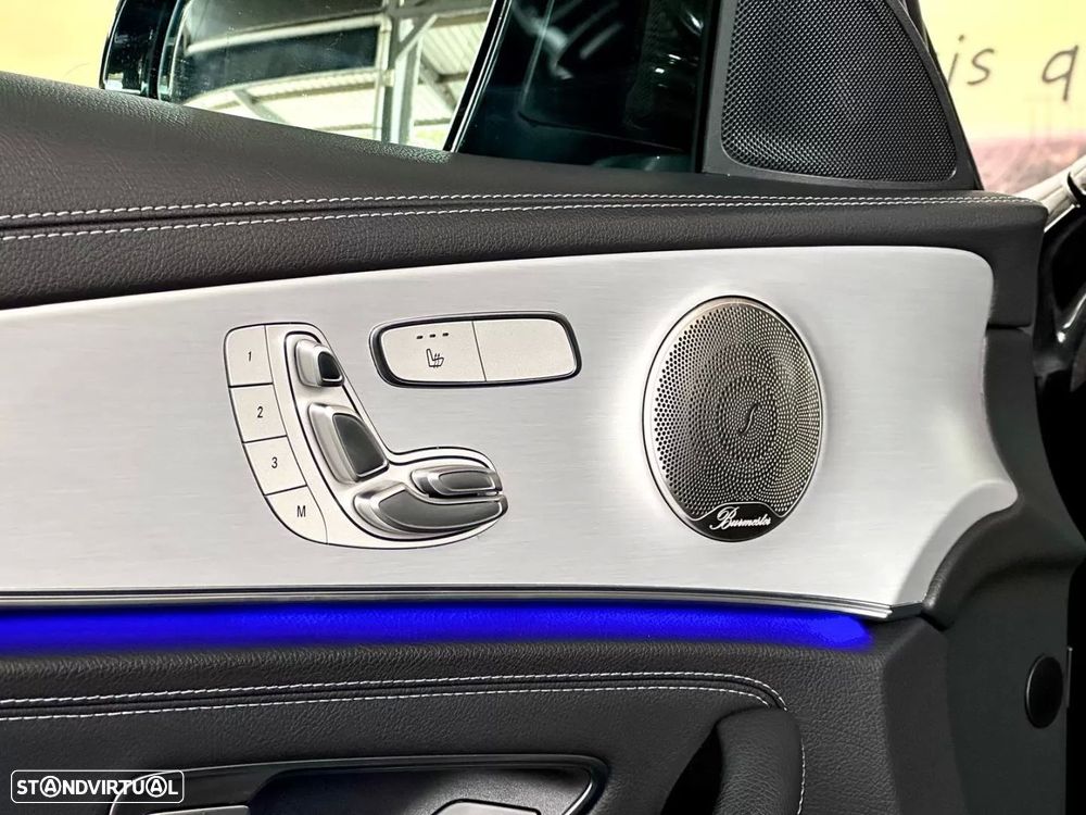Mercedes-Benz E 300 de 4Matic 9G-TRONIC AMG Line - 13