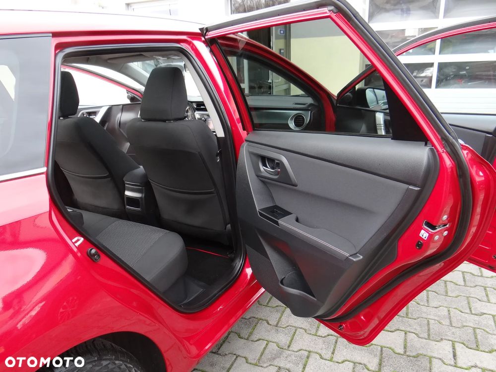 Toyota Auris 1.8 VVT-i Hybrid Automatik Touring Sports Executive - 36