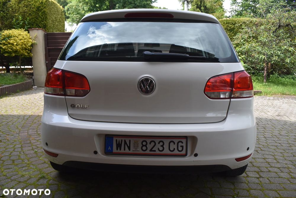 Volkswagen Golf 1.2 TSI BMT Trendline - 4