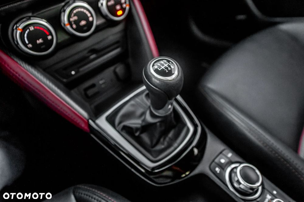 Mazda CX-3 SKYACTIV-G 150 AWD Exclusive-Line - 32