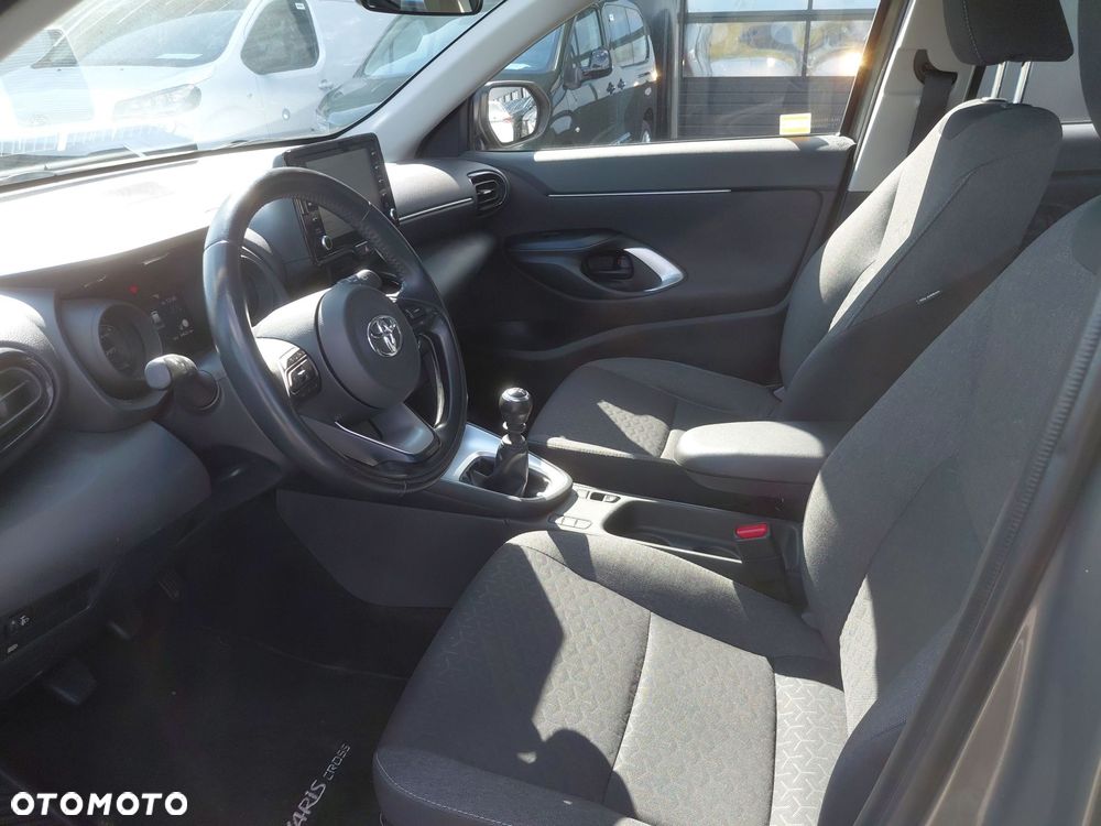 Toyota Yaris Cross 1.5 Comfort - 15