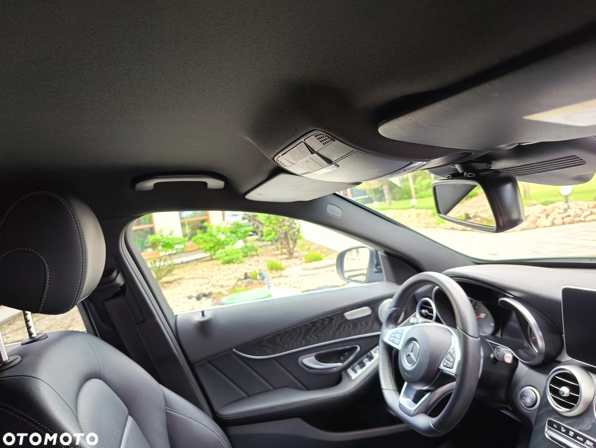 Mercedes-Benz Klasa C 200 4-Matic 9G-TRONIC - 23