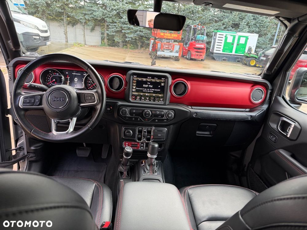 Jeep Gladiator - 12