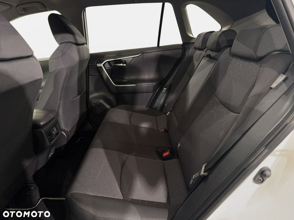 Toyota RAV4 - 14
