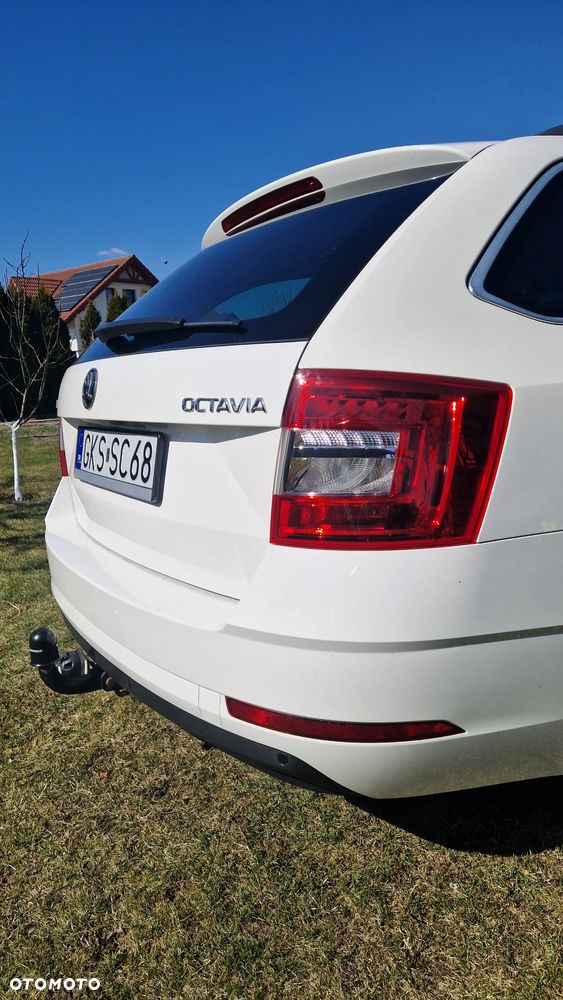 Skoda Octavia 2.0 TDI Style - 16