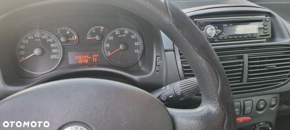 Fiat Punto 1.2 16V Automatik Dynamic - 12