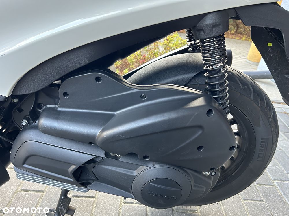 Piaggio Beverly - 4