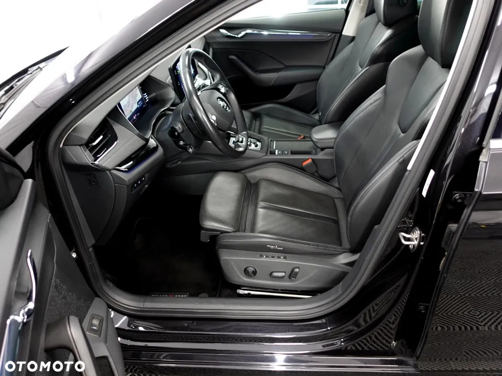 Skoda Octavia - 8