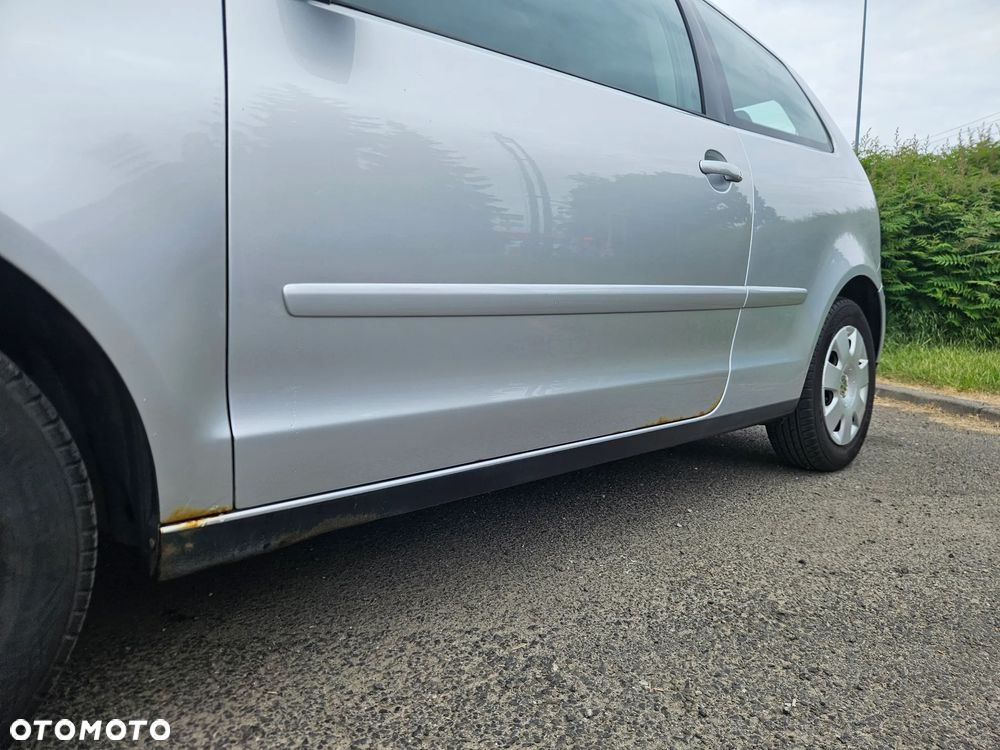 Volkswagen Polo 1.4 16V Comfortline - 7