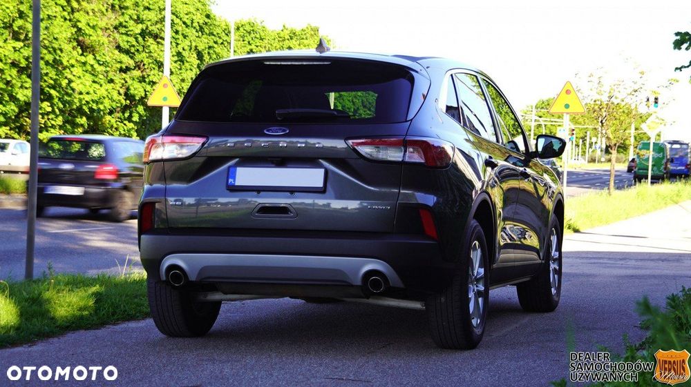 Ford Kuga - 5