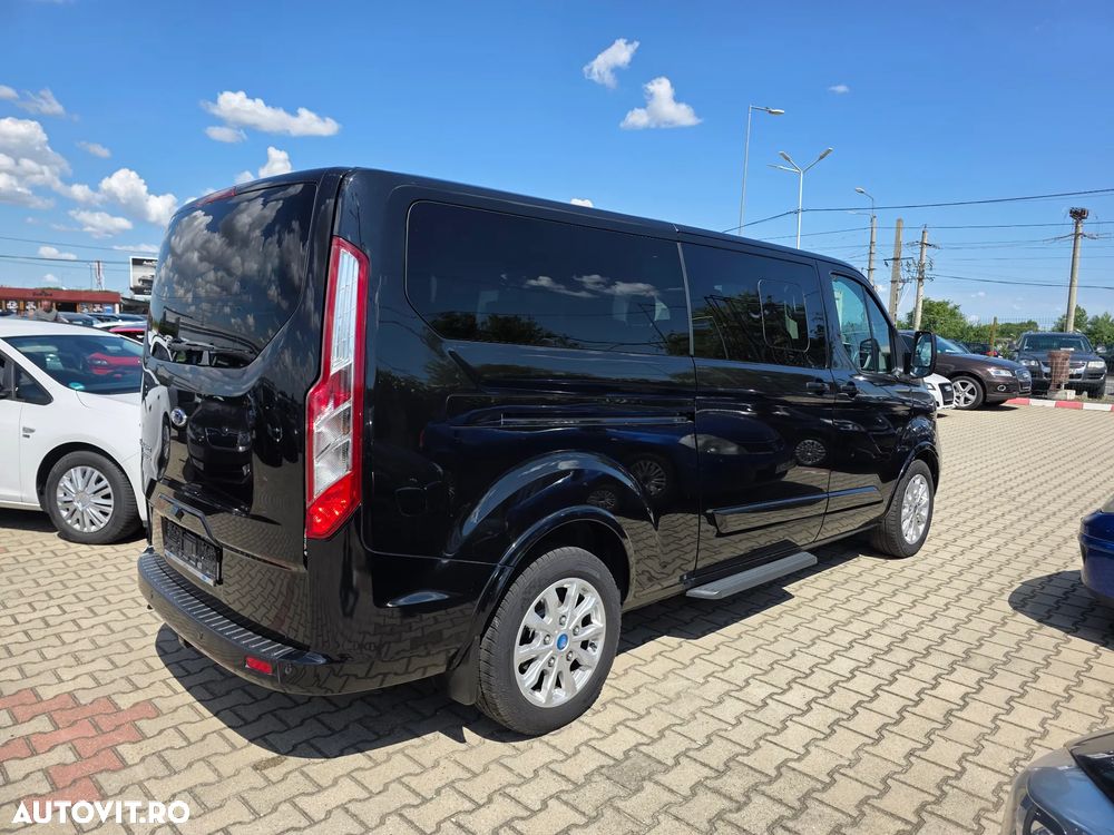 Ford Tourneo Custom - 3