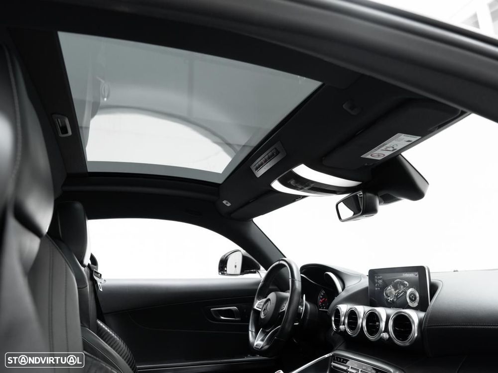 Mercedes-Benz AMG GT - 7