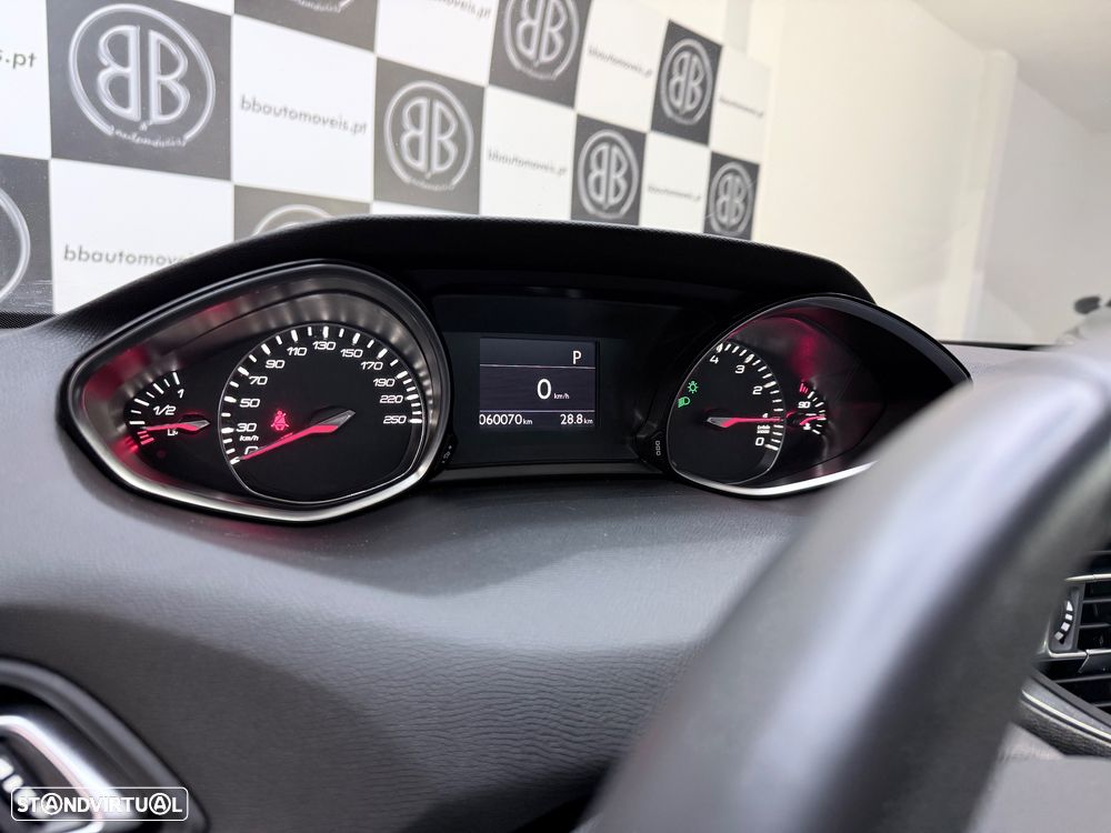 Peugeot 308 PureTech 130 GPF EAT8 Stop & Start Allure - 18