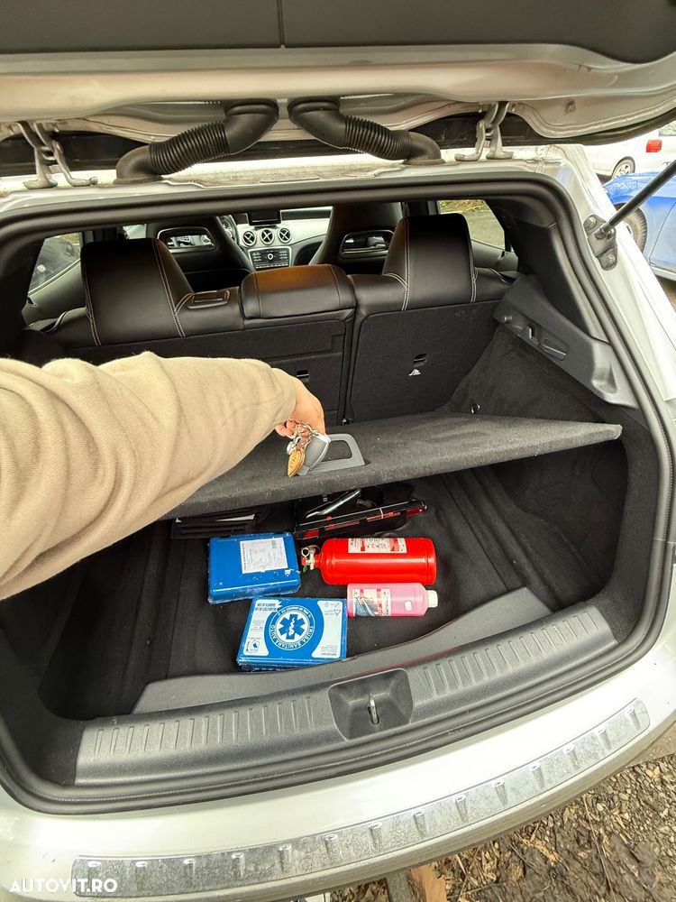 Mercedes-Benz GLA 220 d 4MATIC Aut. - 17