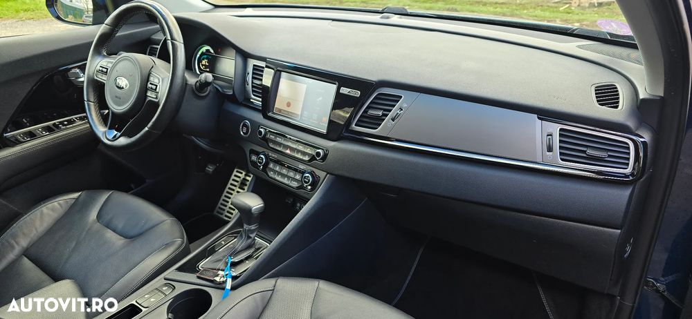 Kia Niro 1.6 GDI HEV 2WD OPF Aut. Spirit - 13