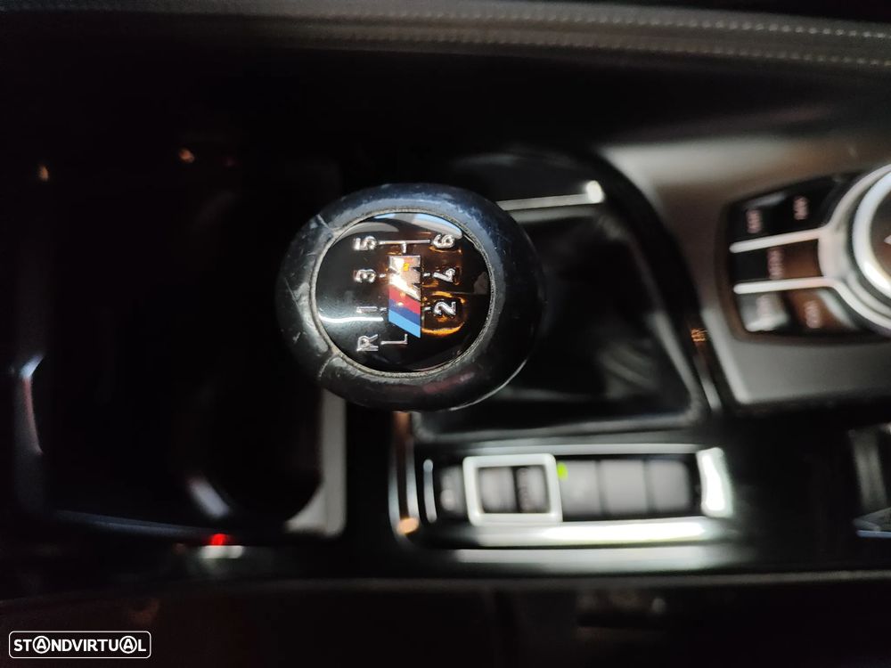 BMW X2 sDrive18d M Sport - 38