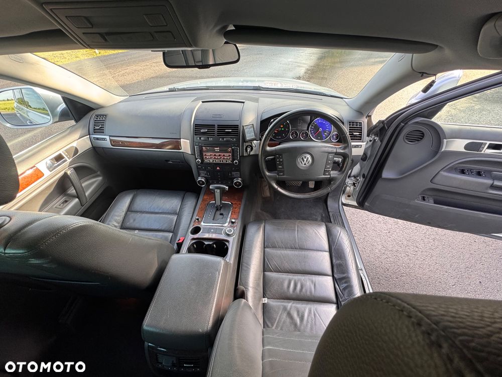 Volkswagen Touareg 3.0 V6 TDI DPF Tiptr - 14