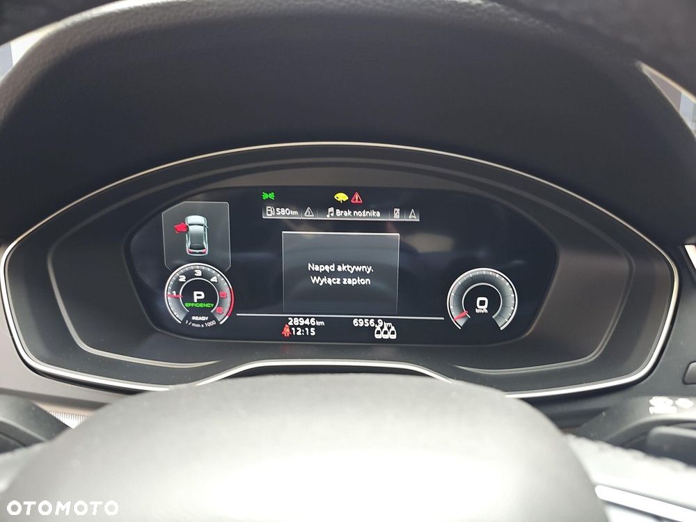 Audi Q5 Sportback - 16