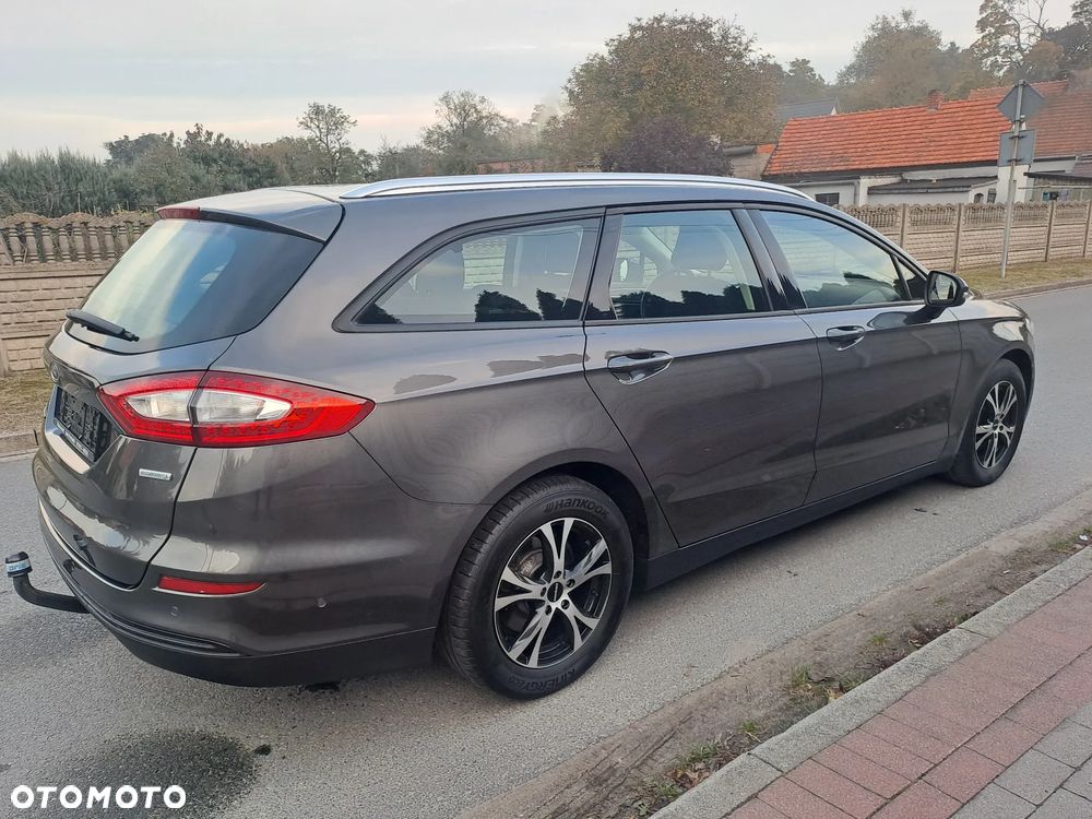 Ford Mondeo - 17