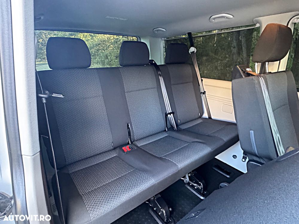 Volkswagen Caravelle T6 2.0 TDI KR Comfortline - 11