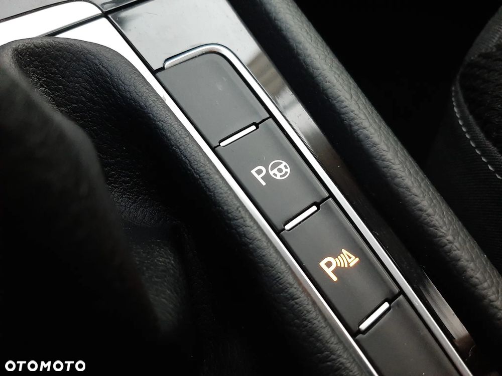 Volkswagen Golf VII 5-Türer Cup - 27