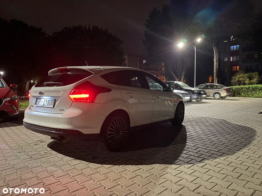 Ford Focus - 4