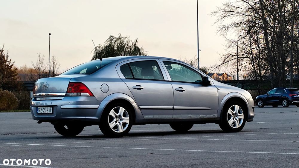 Opel Astra - 3