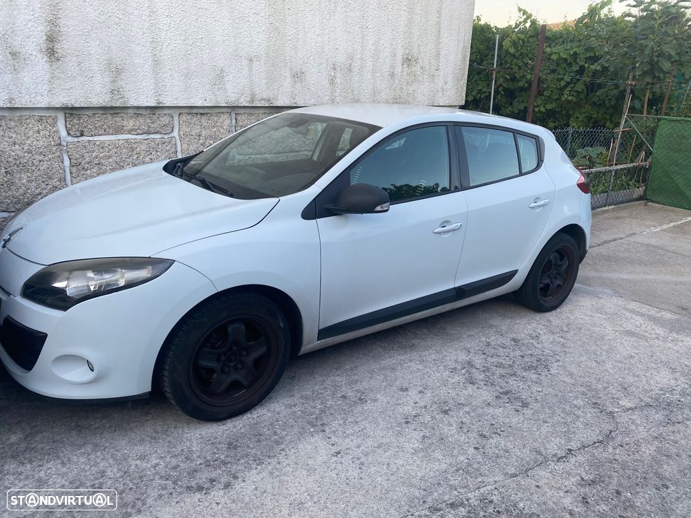 Renault Mégane 1.5 dCi Dynamique - 1