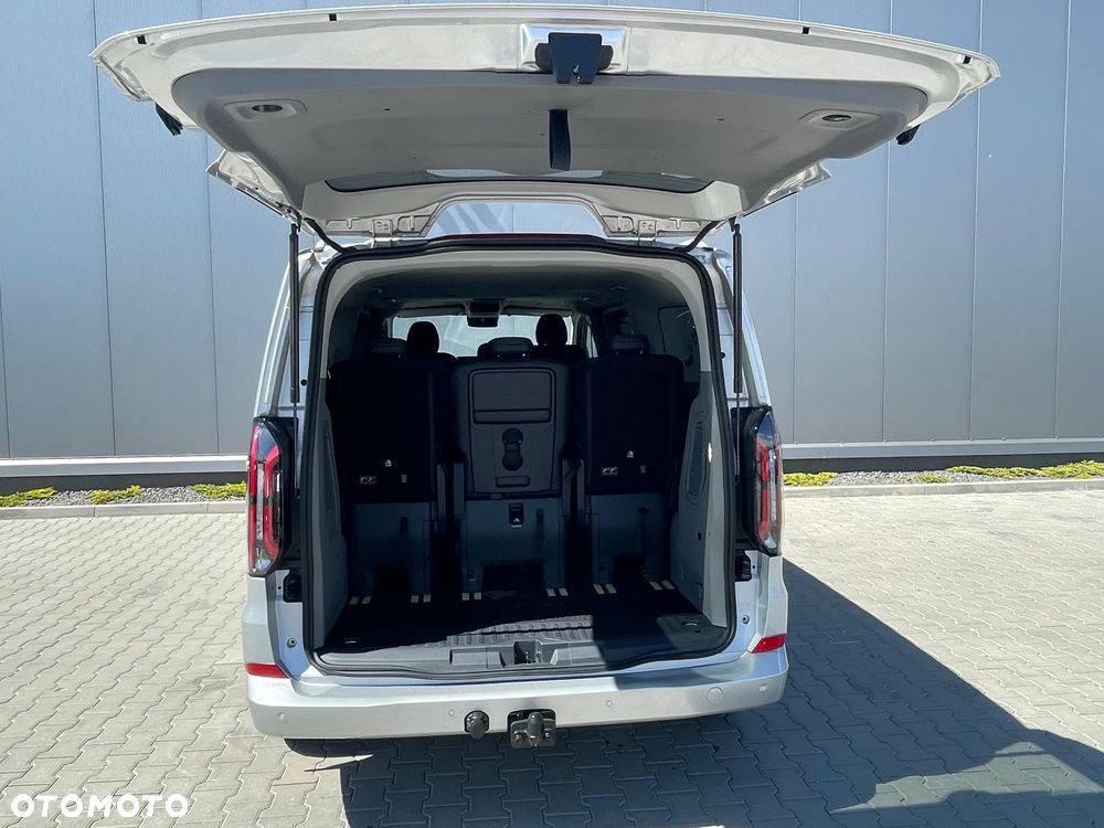 Ford Tourneo Custom - 10