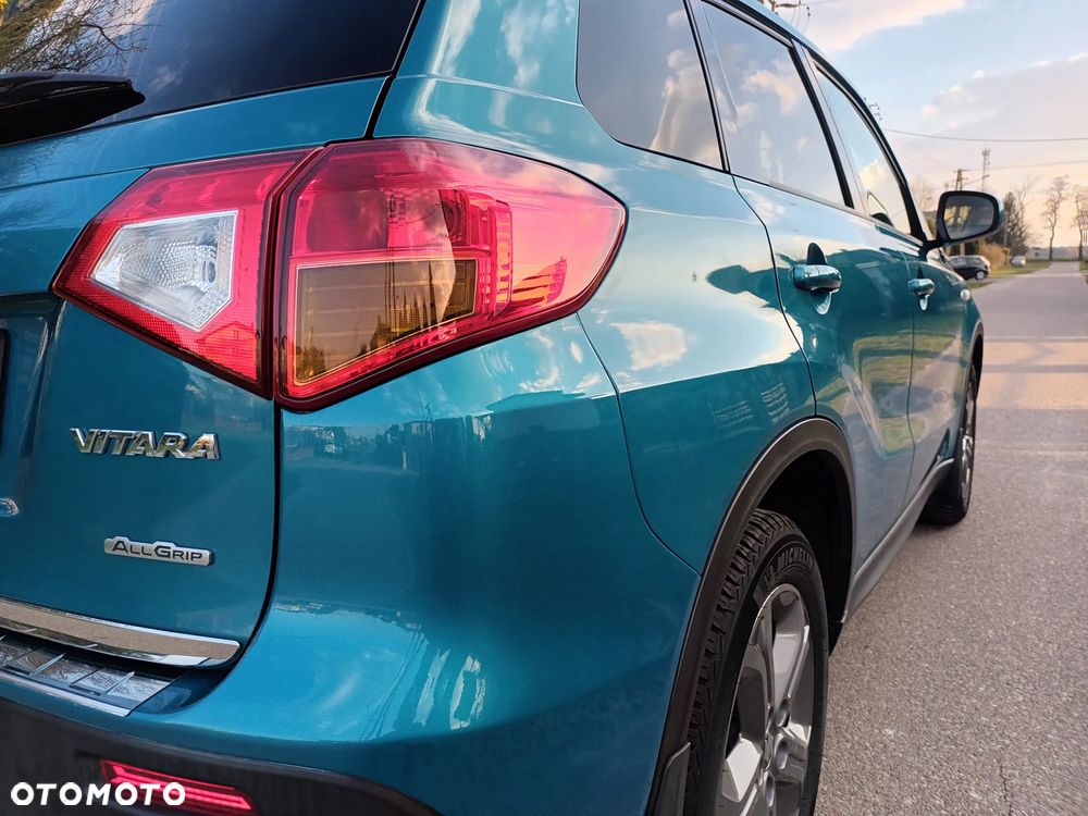 Suzuki Vitara 1.6 Premium 4WD - 12
