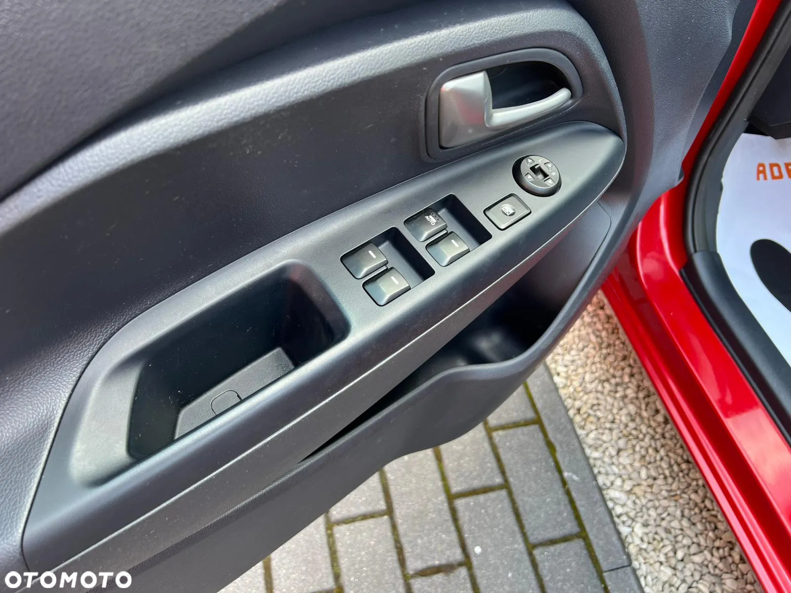 Kia Rio 1.4 L - 19