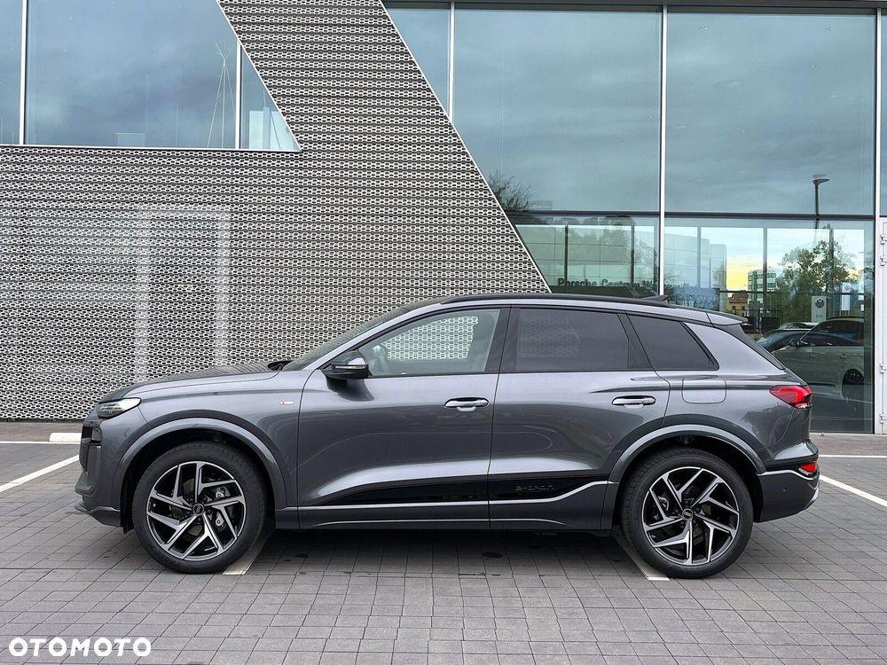 Audi Q6 e-tron - 7
