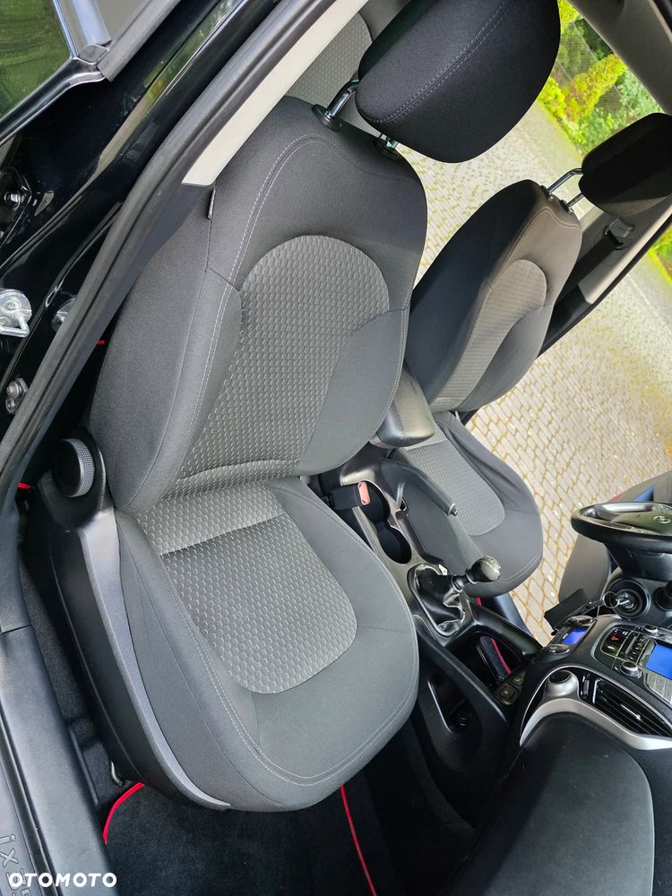 Hyundai ix35 1.6 2WD Comfort - 18