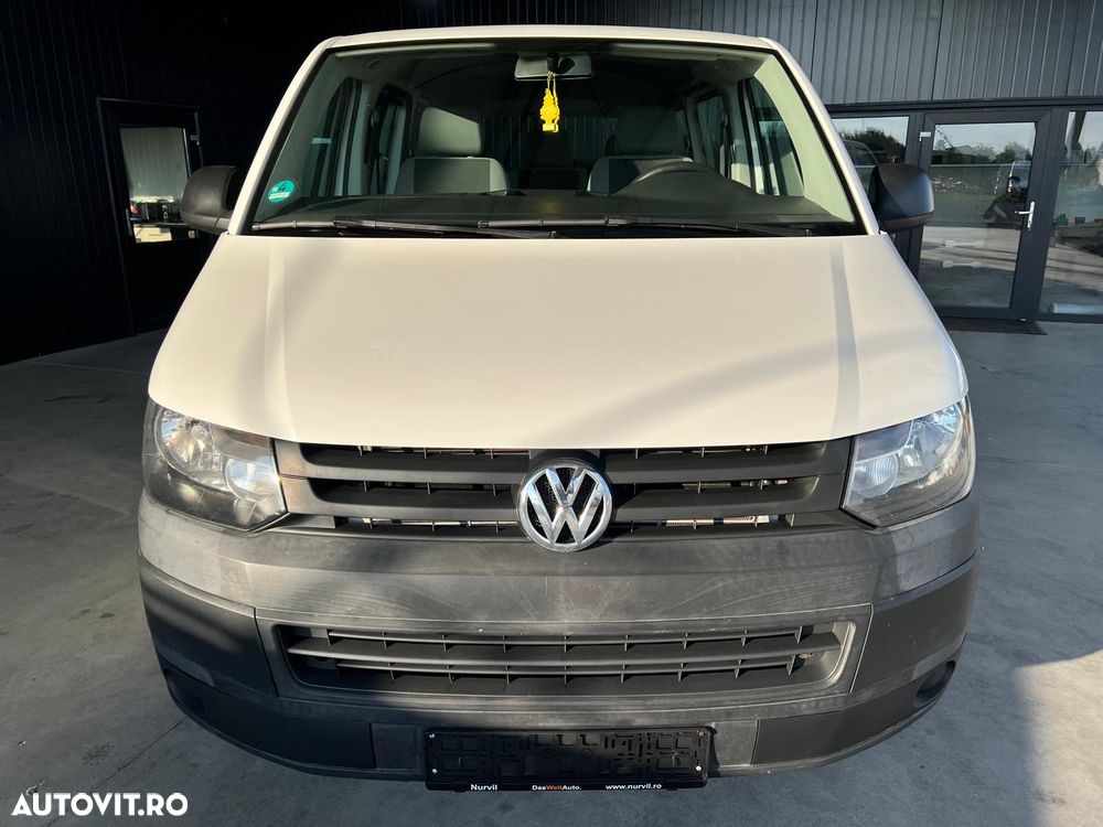 Volkswagen Transporter - 11