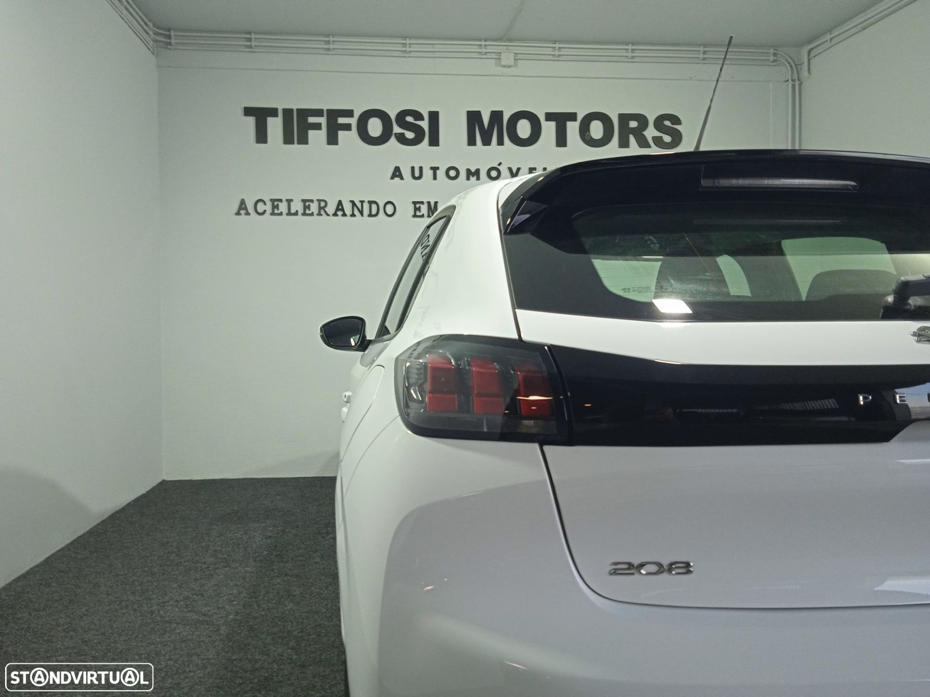 Peugeot 208 1.2 PureTech Active - 9