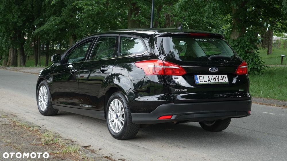 Ford Focus - 30