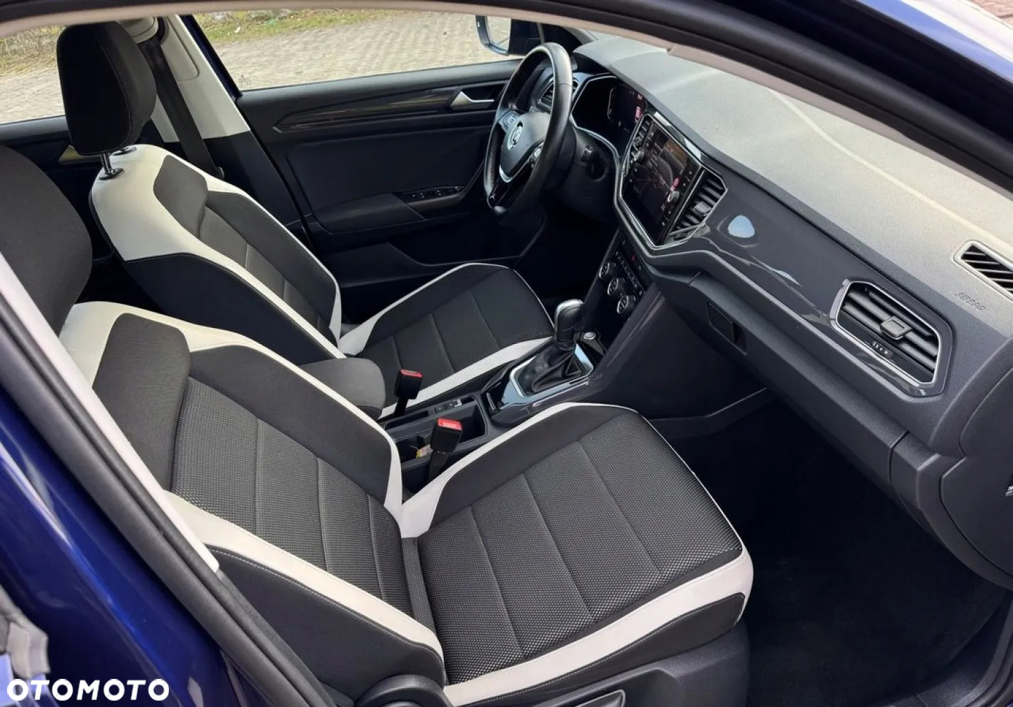 Volkswagen T-Roc 1.5 TSI ACT OPF DSG Sport - 34