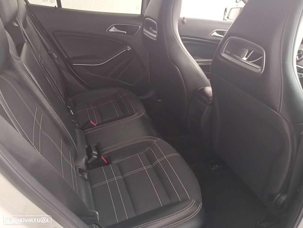 Mercedes-Benz GLA 200 CDI Urban Aut. - 20