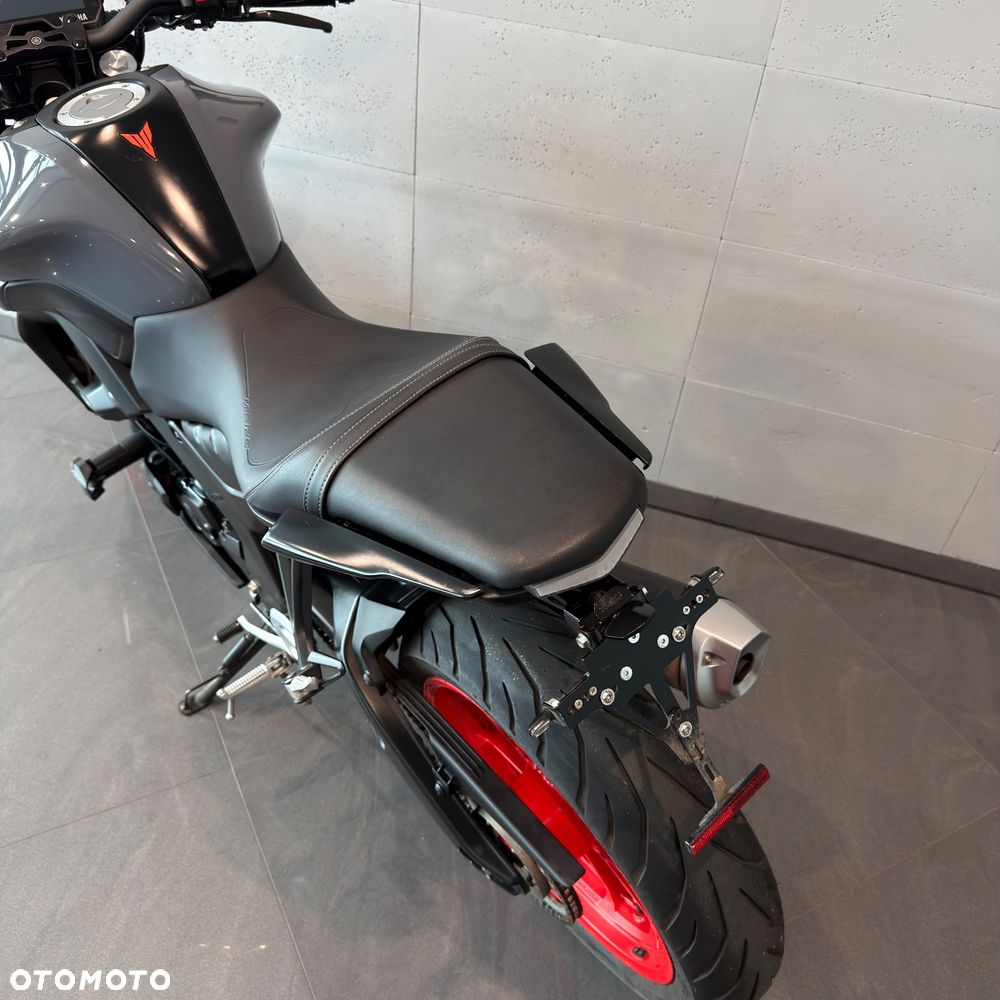 Yamaha MT - 12
