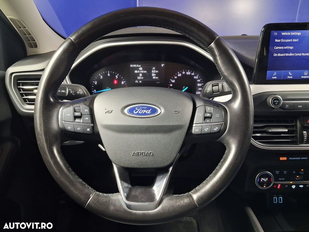 Ford Focus - 13