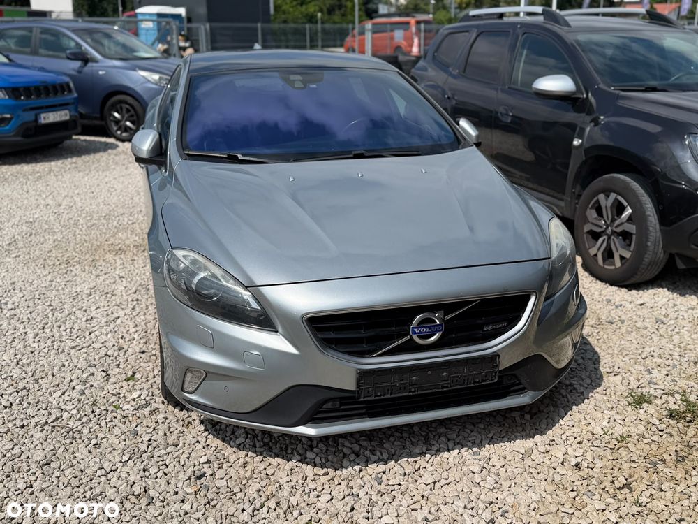 Volvo V40 D4 Drive-E R-Design Summum - 6