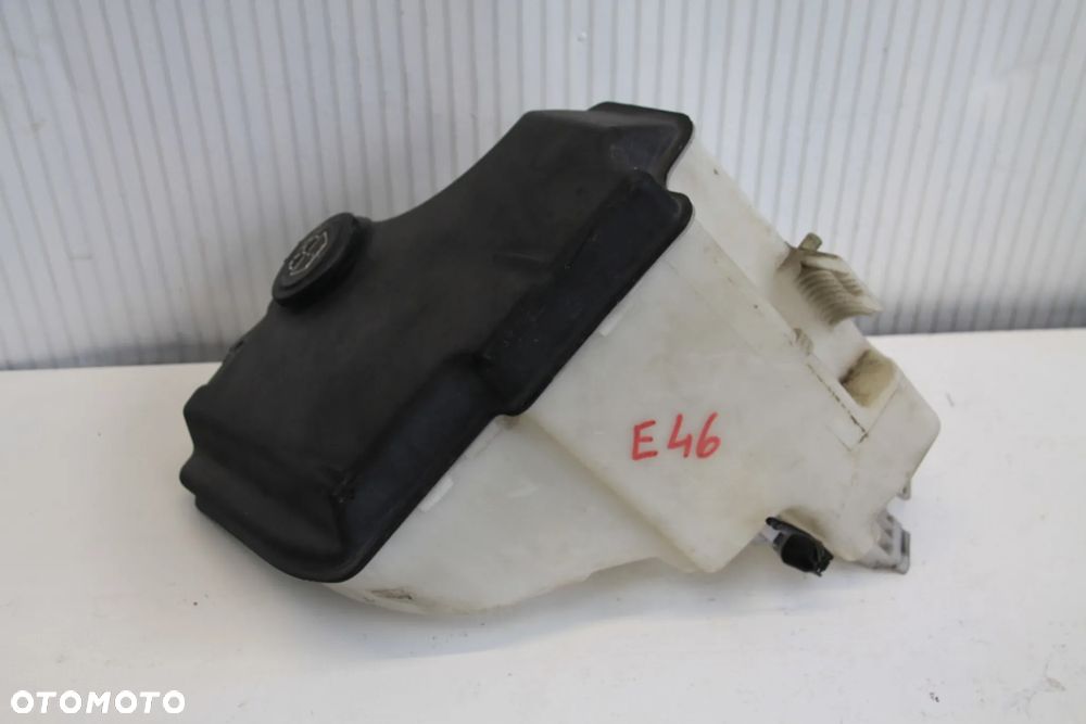 Zbiorniczek Spryskiwaczy BMW E46 61667007970 - 1