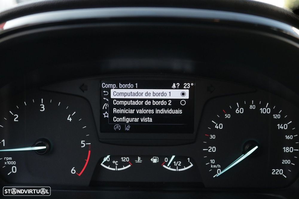 Ford Fiesta 1.5 TDCi Connected - 38