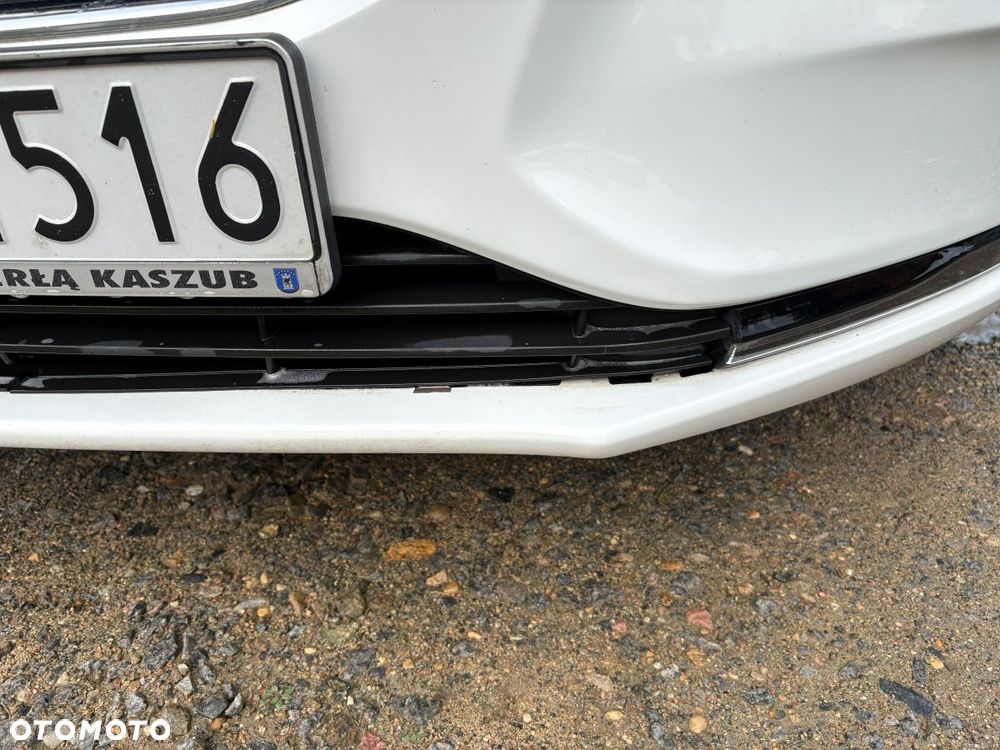 Volvo V40 - 13