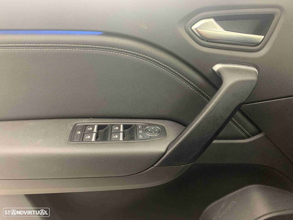 Renault Captur 1.0 TCe Techno Bi-Fuel - 11